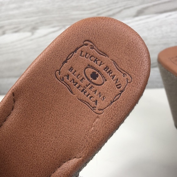 Lucky Brand Sarabelle Wedge Studded Leather - Picture 8 of 10